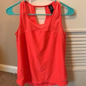 Breathable workout shirt